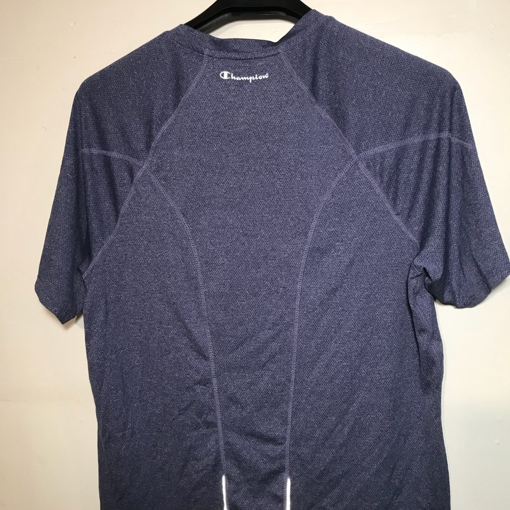 Moisture wicking sun screen shirt
